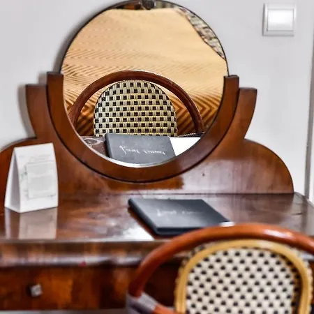 Maison Garnier De Charme מלון 3*